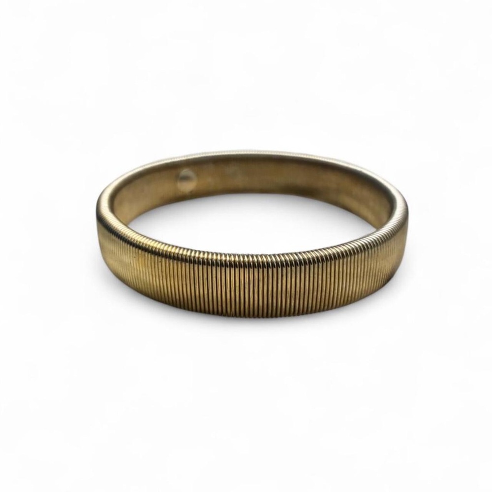 Gold bracelet